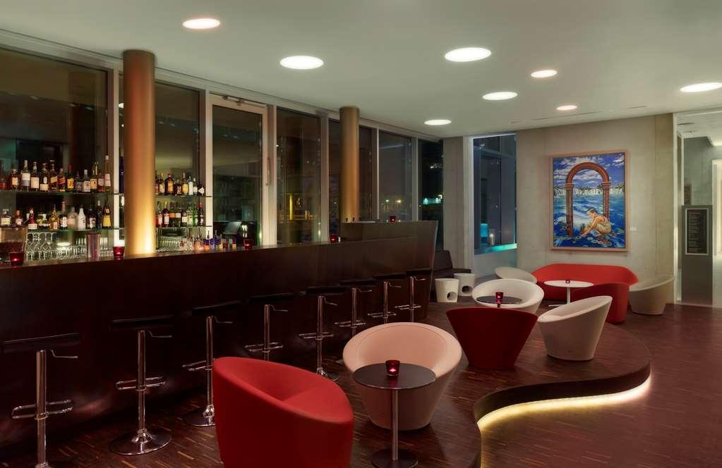 Art Otel Cologne, By Park Plaza Restaurace fotografie
