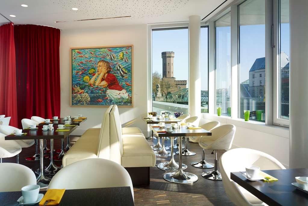 Art Otel Cologne, By Park Plaza Restaurace fotografie